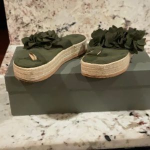 *Army green sandals size 7